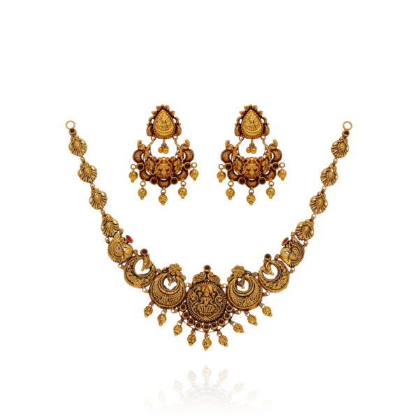 Aurelia's Whisper, A Golden Embrace Gold Necklace Set