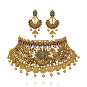 Bridal Grace Redefined Luxurious Gold Choker
