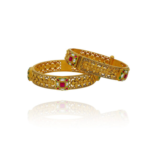 Curve & Shine Gold Bangles