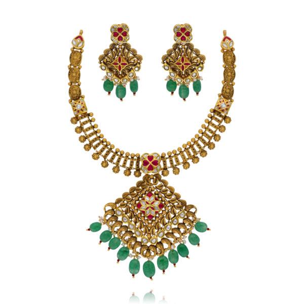 Echoes of Elegance Antique Gold Necklace