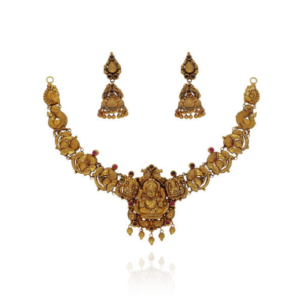Elegant Artistic Gold Necklace Set