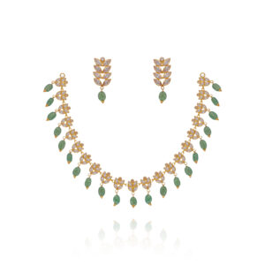 Elegant Golden Dreams Necklace Set