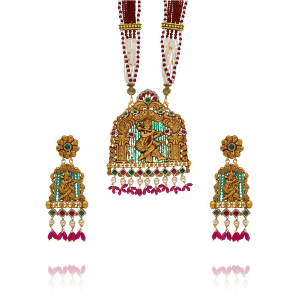 Eternal Charm Gold Krishna Pendant Set for Divine Elegance