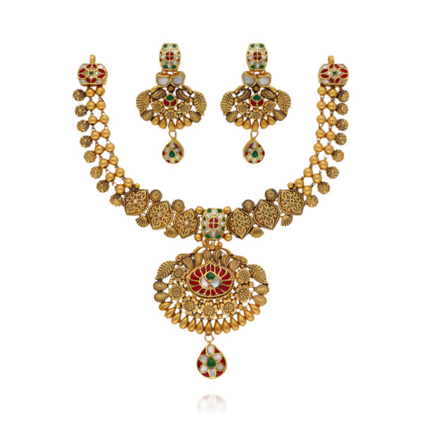 Ethereal Gold Nature-Inspired Gold Necklaces