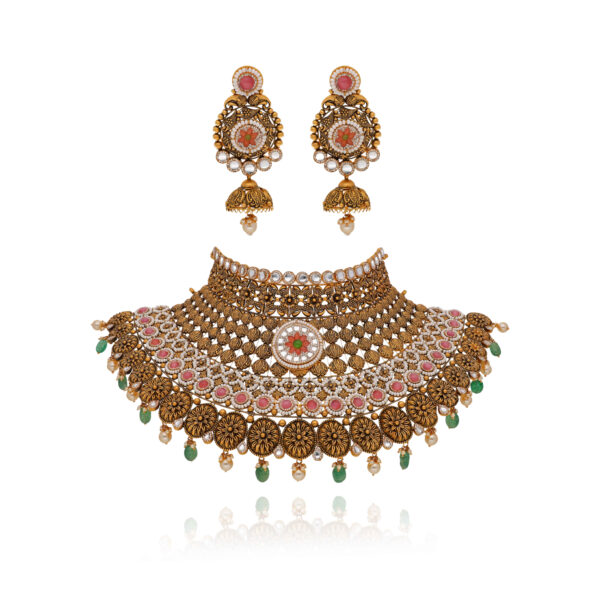 Glamour Essence Gold Choker Set