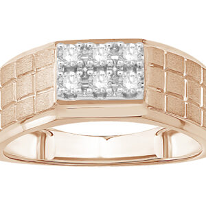 Gleaming Apex  Diamond Ring