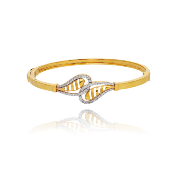 Gold Glide in Grace Bracelet