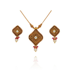 Golden Harmony Chain Set for Women