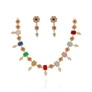 Golden Reverence Necklace Set