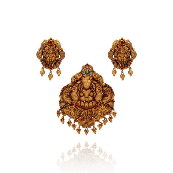 Golden Tranquil Pendant Set for Women