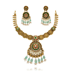 Heavenly Glow Antique Necklace