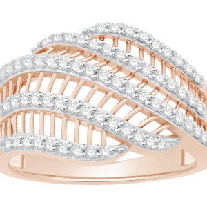 Luxurious Diamond Ring