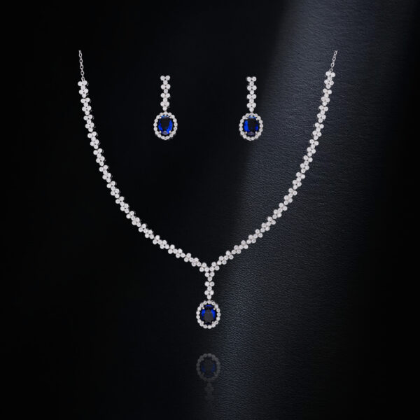 Noble Frost Silver Set