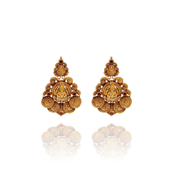 Sculpted Elegance Gold Long Earrings