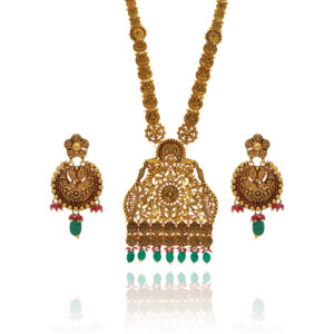 Shimmering in Gold Long Set That Defines Luxury