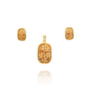 Soothing Glow Gold Pendant Set for Women