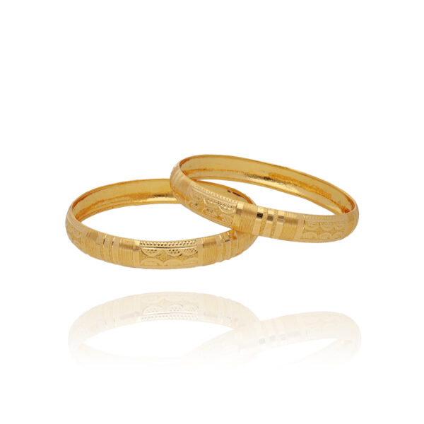 Tailored Treasure Gold Bangles