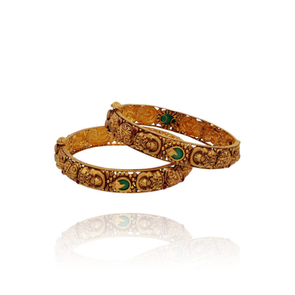 Veya Spark Gold Bangles