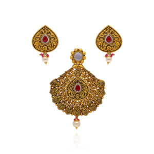 Heirloom Heritage Gold Pendant Set for Women