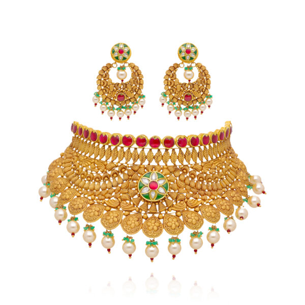 The Regal Neckline Gold Choker Set