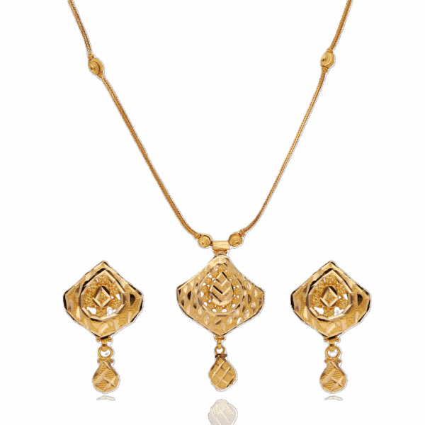 The Sunlit Glow Gold Chain Set for Women